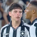 Rodrigo Bellão detalha posicionamento tático de Danilo e Álvaro Montoro no Botafogo