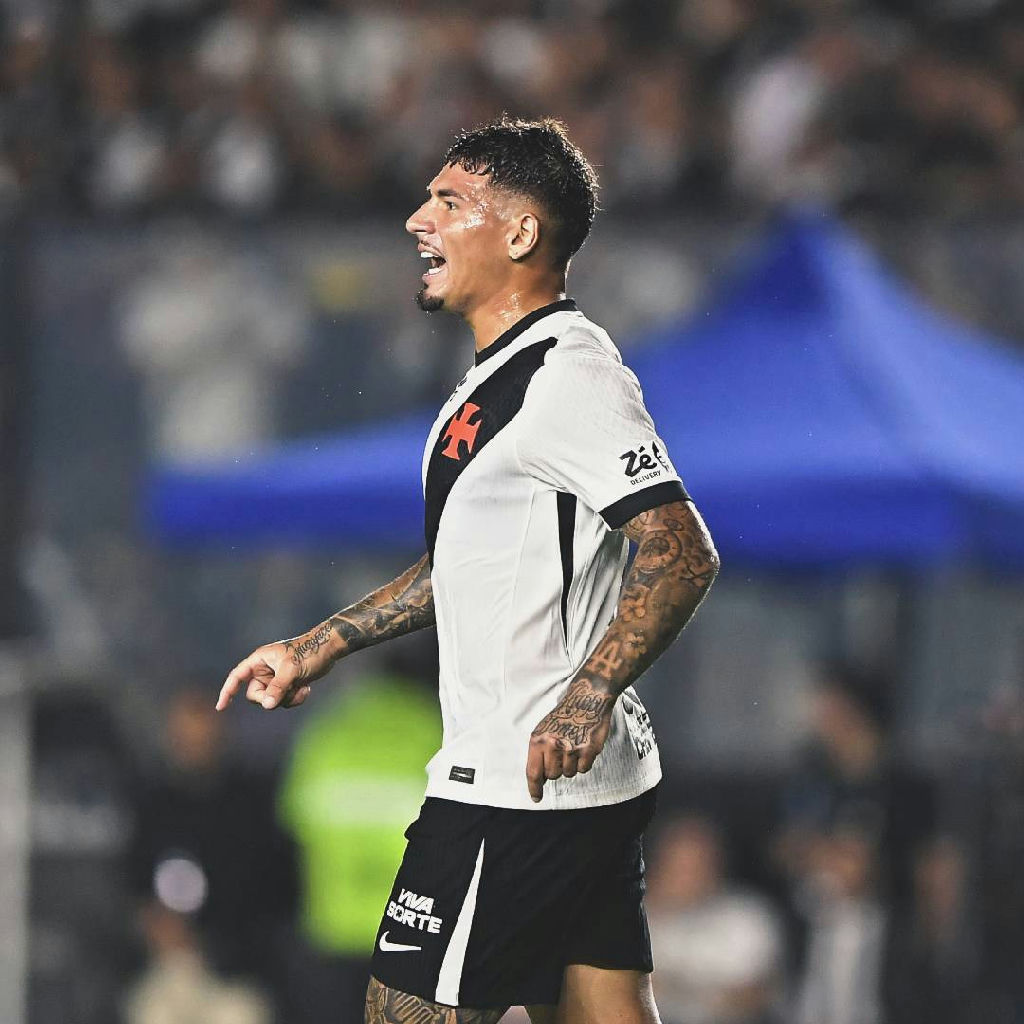 Saldivia se destaca como pilar defensivo do Vasco em empate sem gols