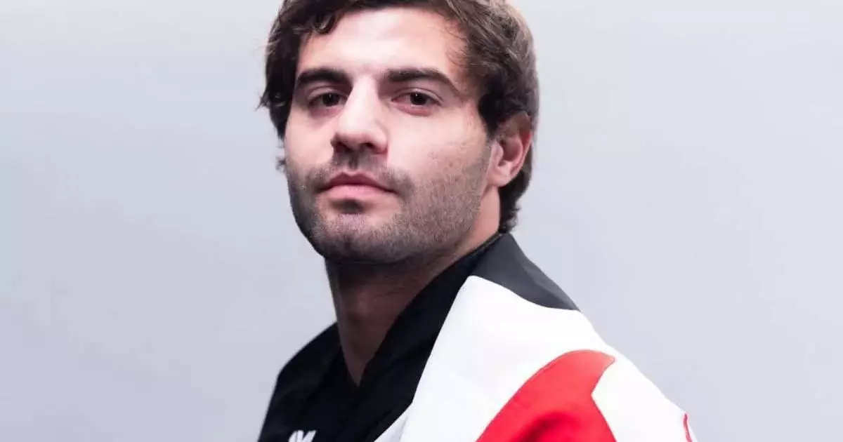 Santiago Sosa se consolida como pilar defensivo do Vasco na reta final da temporada