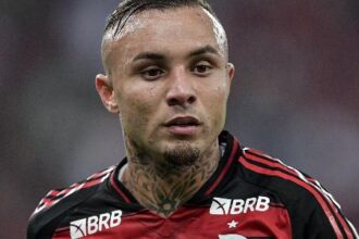 Santos avança em negociações para contratar Everton Cebolinha por empréstimo