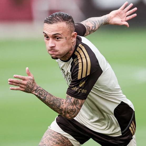 Santos concretiza contratação de Éverton Cebolinha após negociação com Flamengo