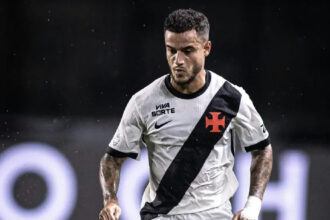 Santos intensifica negociações para contratar Philippe Coutinho