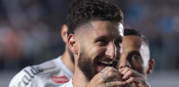 Santos pagará R$ 20 milhões a Zé Rafael em 48 parcelas após rescisão amigável