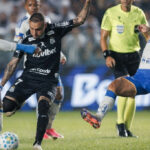 Santos supera Cruzeiro em confronto decisivo pelo campeonato brasileiro