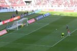 Santos supera Internacional em duelo movimentado pelo Brasileirão