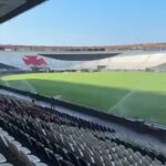 São Januário intensifica cuidados com gramado durante pausa no calendário