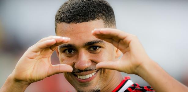 Seleção brasileira anuncia nova convocação com novidades e lacunas no gol