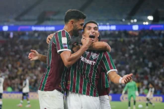 Serna convoca torcida do Fluminense para lotar o Maracanã em sequência decisiva