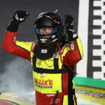 Sheldon Creed domina Darlington e abre o Chase da NASCAR O'reilly com vitória