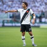 Sosa consolida solidez defensiva no Vasco com números expressivos