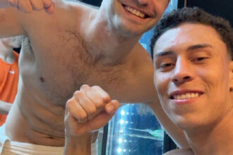Sosa e Rojas celebram vitória do Vasco em momento descontraído