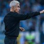 Staff de Luís Castro descarta retorno ao Botafogo por entraves contratuais e resistência interna