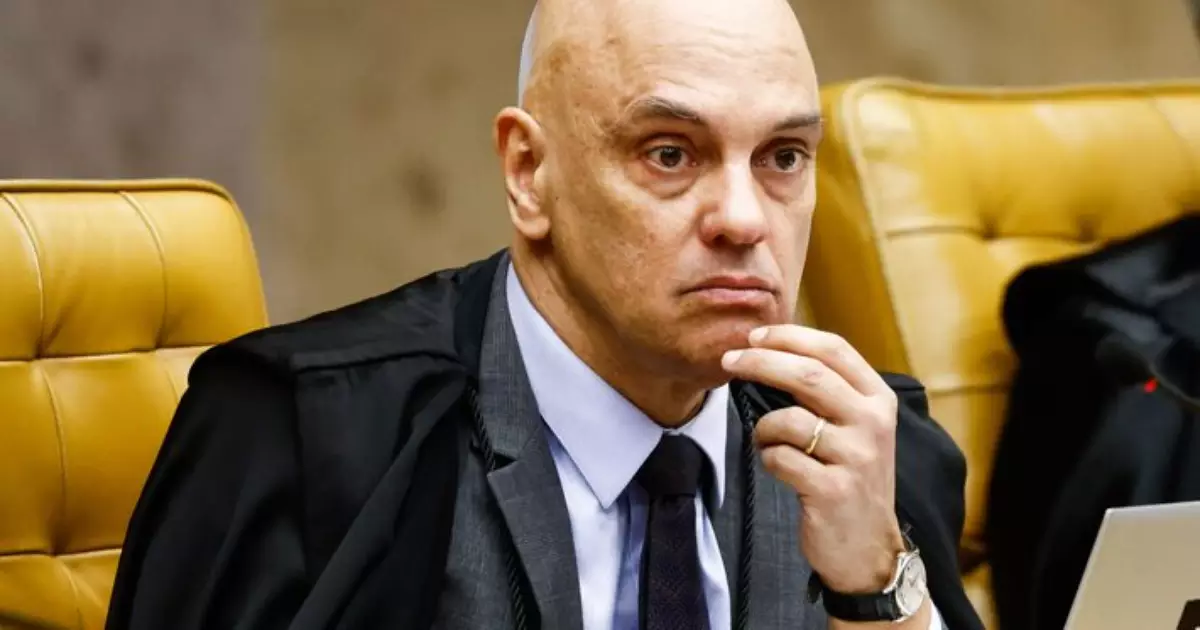 STF avalia abertura de investigação contra Alexandre de Moraes em sessão decisiva