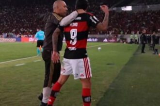 Substituição de Pedro após gol no Maracanã gera irritação no atacante do Flamengo