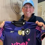 Textor assegura verbas da Vbet para Botafogo antes de proibição federal de apostas