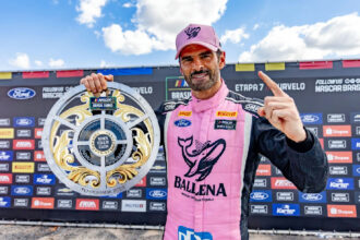 Thiago Camilo conquista título da temporada regular da Nascar Brasil em Curvelo