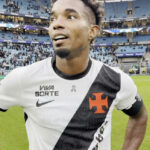 Thiago Mendes celebra fase artilheira e vitória decisiva do Vasco