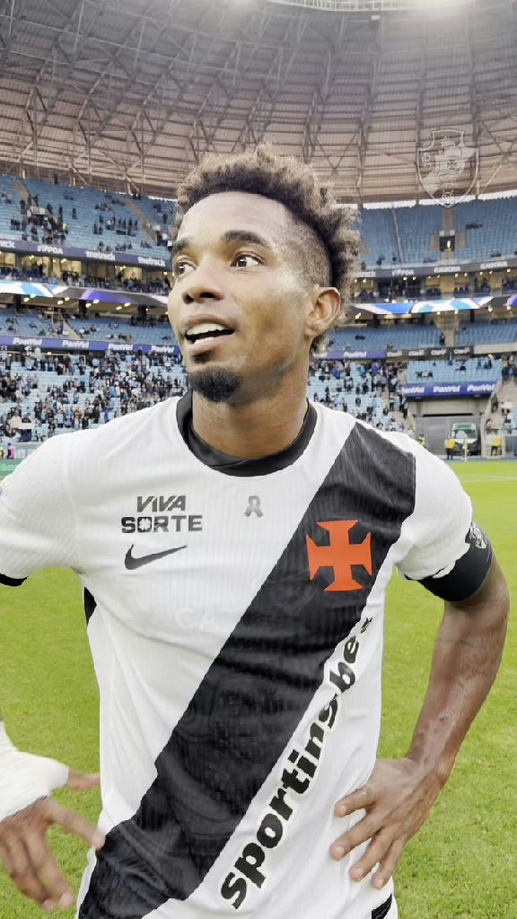 Thiago Mendes celebra fase artilheira e vitória decisiva do Vasco