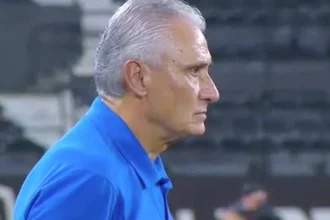 Tite abre conversas com o Botafogo e define futuro em reunião nesta segunda-feira