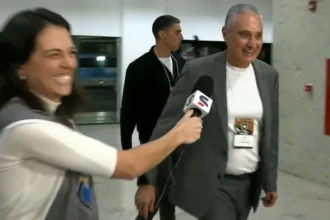 Tite marca presença no Nilton Santos para acompanhar duelo do Botafogo
