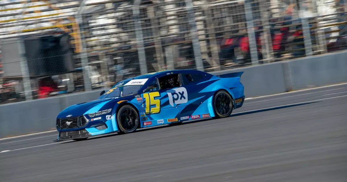 Tito Giaffone busca recuperação na reta final da temporada da Nascar Brasil