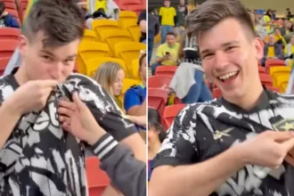 Torcedor australiano elege camisa do Botafogo como a mais bonita e celebra troca em Brisbane
