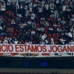 Torcida organizada do São Paulo protesta com silêncio em jogo do Brasileirão