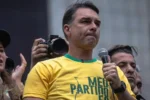 TSE apura suspeita de abuso de poder econômico em evento de Flávio Bolsonaro na Festa do Peão
