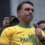 TSE apura suspeita de abuso de poder econômico em evento de Flávio Bolsonaro na Festa do Peão