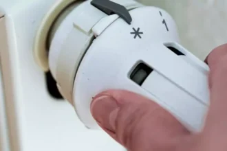 União Europeia convoca países-membros para reduzir consumo de gás antes do inverno