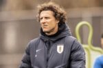 Uruguai convoca nove atletas do futebol brasileiro em lista de Diego Forlán