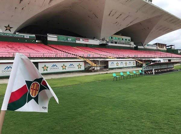 Vasco ajusta equipe com Adson entre os titulares para amistoso contra o Noroeste