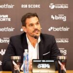 Vasco avalia palcos para semifinal da Sul-americana contra o Boca Juniors