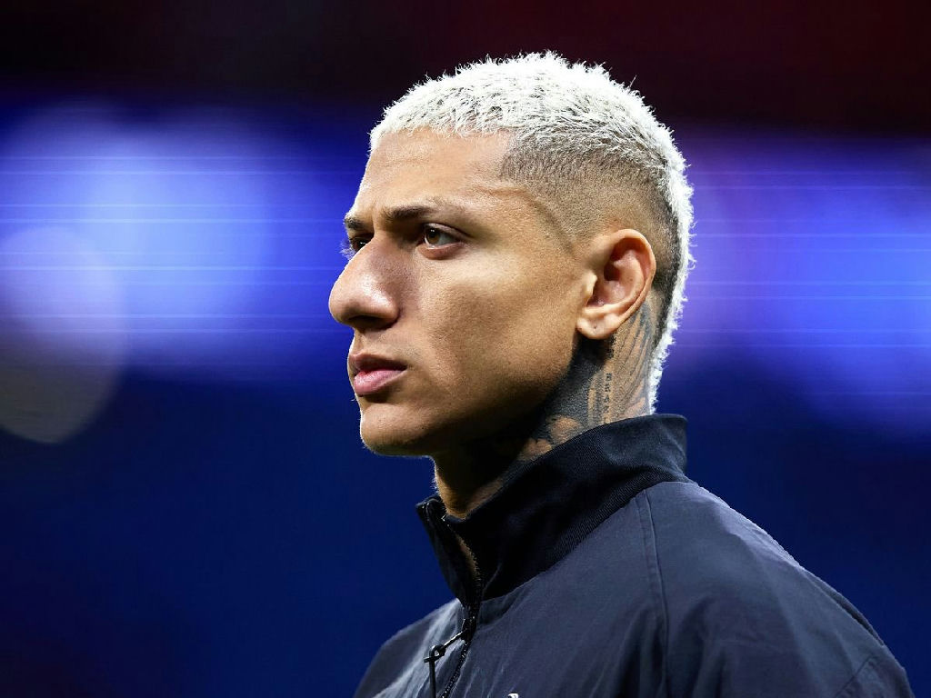 Vasco avança em negociações por Richarlison com oferta milionária ao Tottenham