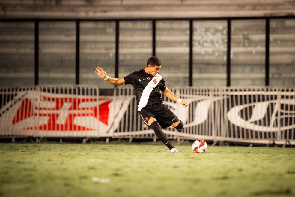 Vasco busca título inédito no Brasileirão sub-20 com foco total na decisão