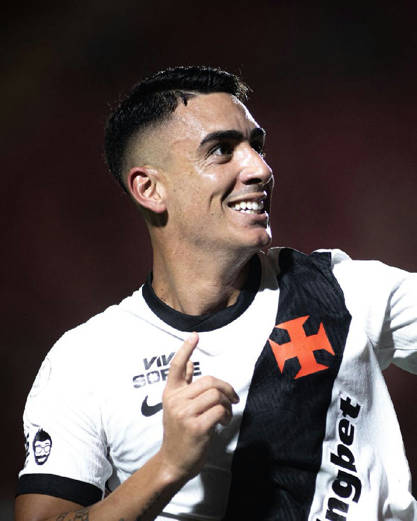 Vasco celebra a trajetória e o carisma de Puma Rodríguez no elenco