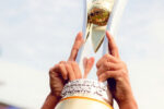 Vasco celebra conquista do futebol feminino com galeria de fotos das campeãs