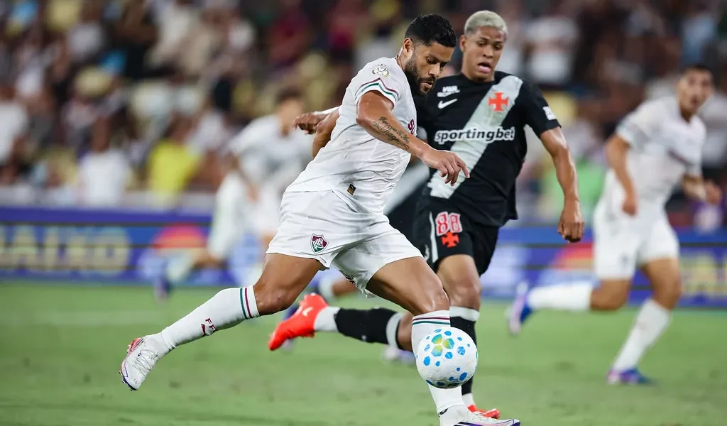 Vasco define escalação para clássico decisivo contra o Fluminense no Maracanã