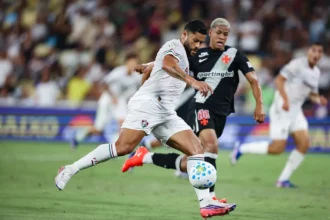 Vasco define escalação para clássico decisivo contra o Fluminense no Maracanã