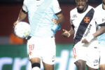 Vasco define reforços e promove Euder para as quartas da Copa Sul-americana