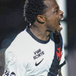 Vasco e Palmeiras vencem e garantem duelo na semifinal da Copa do Brasil