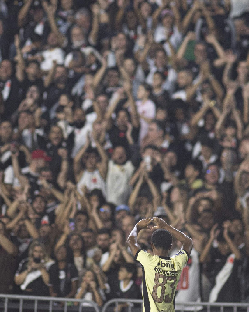 Vasco encerra jejum e aplica goleada expressiva em 2026