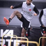 Vasco finaliza preparação no CT Moacyr Barbosa para confronto decisivo na Copa
