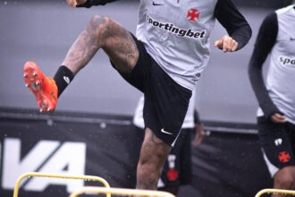 Vasco finaliza preparação no CT Moacyr Barbosa para confronto decisivo na Copa