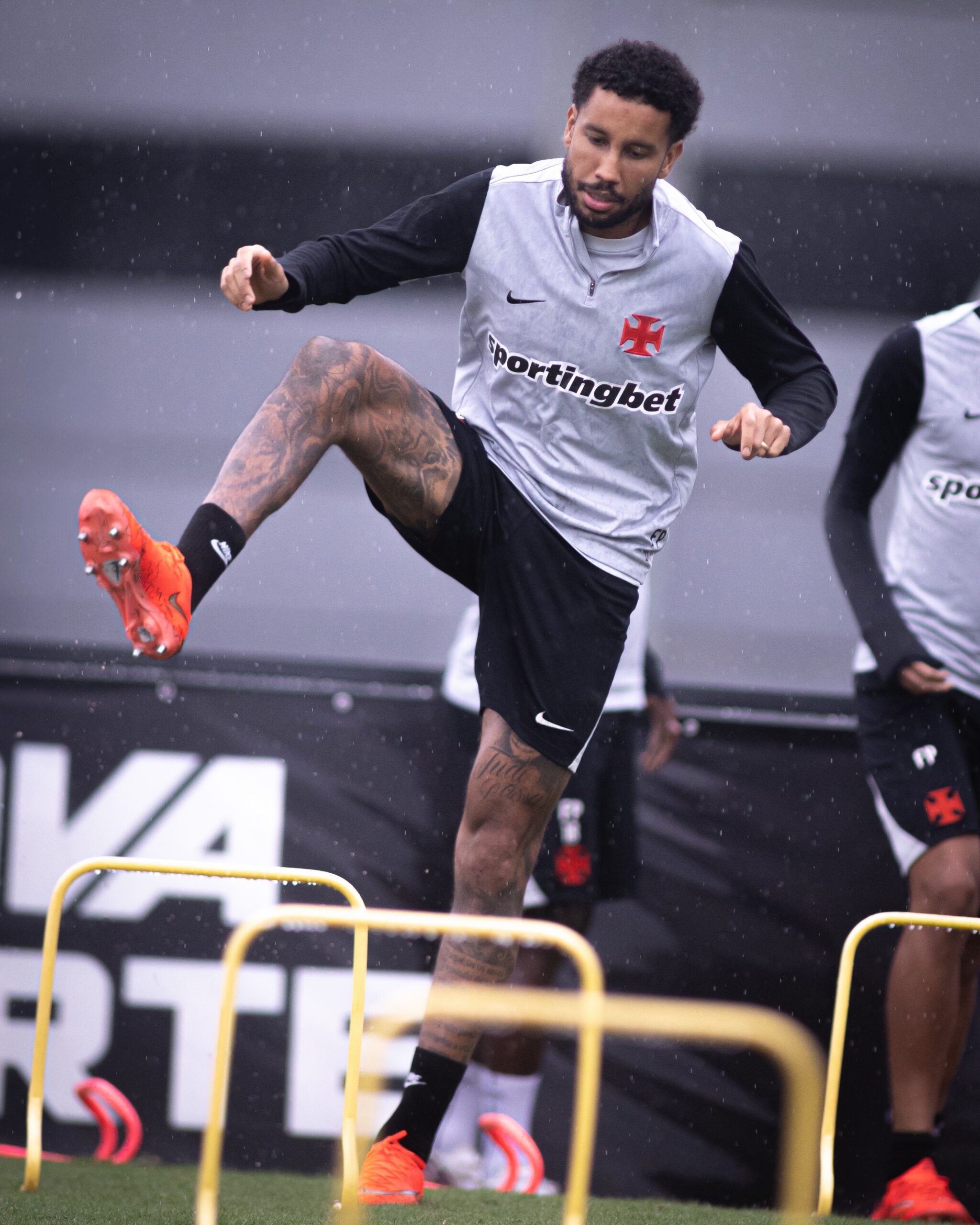 Vasco finaliza preparação no CT Moacyr Barbosa para confronto decisivo na Copa