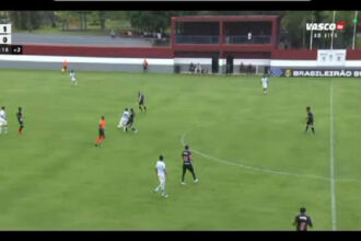 Vasco goleia Grêmio por 4 a 0 no Brasileirão Sub-17 com destaque para Diego Minete