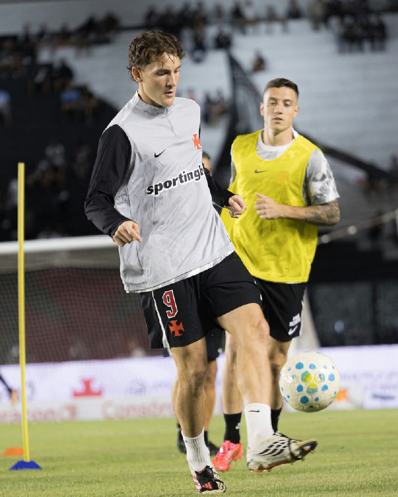 Vasco intensifica preparação em São Januário com foco no próximo compromisso
