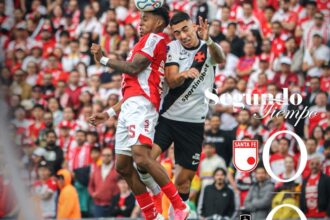 Vasco mantém equipe inicial para o segundo tempo contra o Santa Fe na Sul-americana