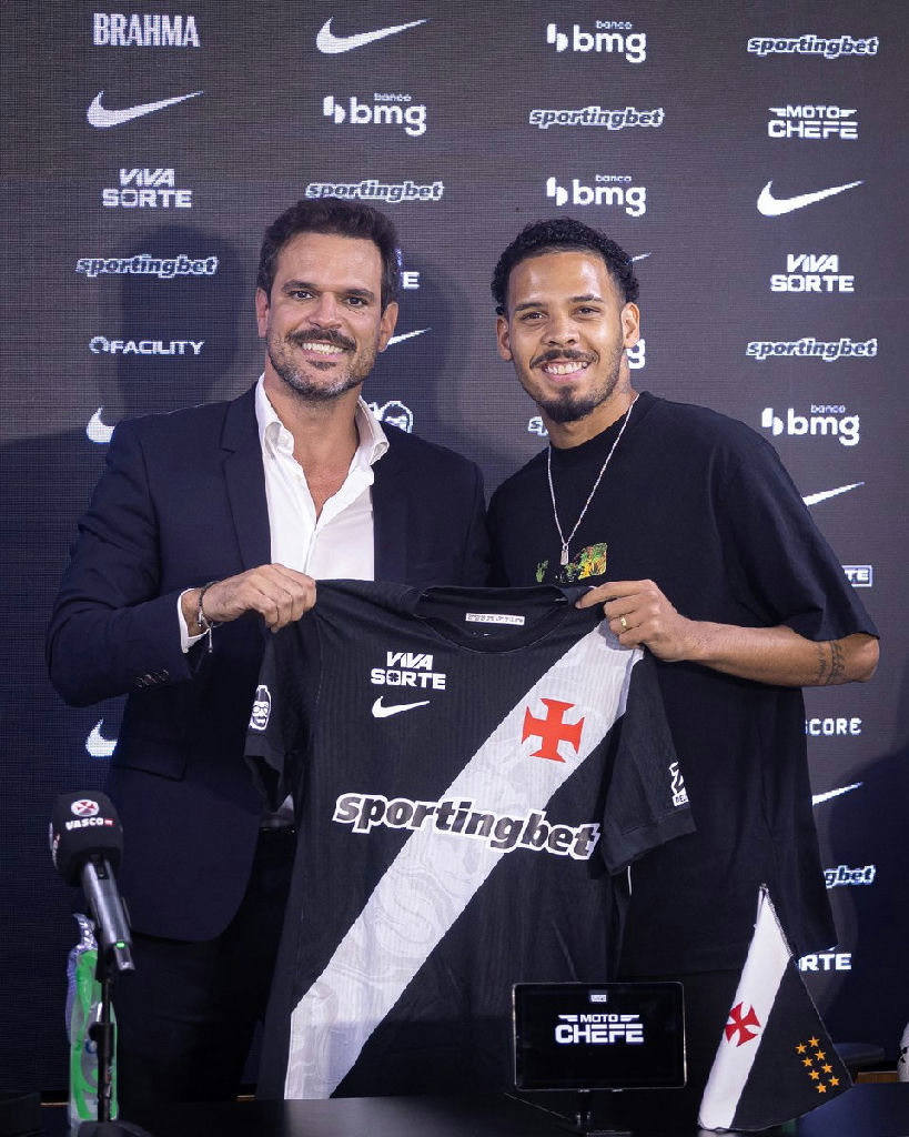 Vasco oficializa a contratação do zagueiro Gabriel para a temporada
