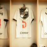 Vasco prepara vestiário no Nubank Parque para duelo decisivo do sub-20